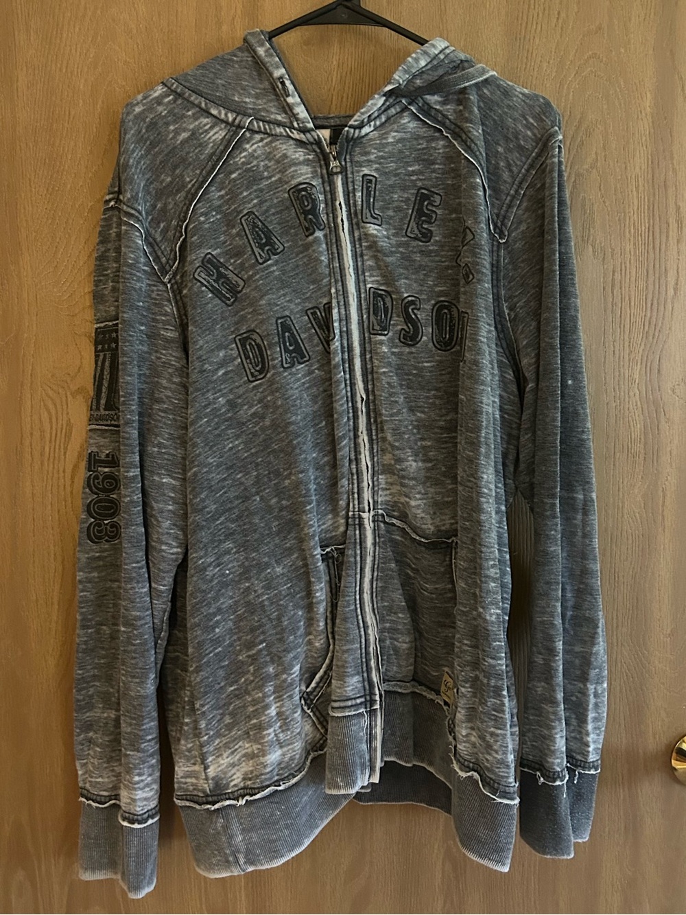 Y2K Harley-Davidson Women’s Zip-Up Hoodie